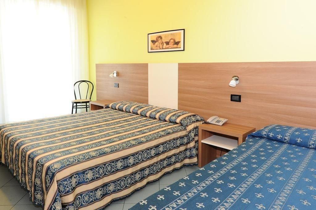 Hotel St Pierre Rimini Kültér fotó